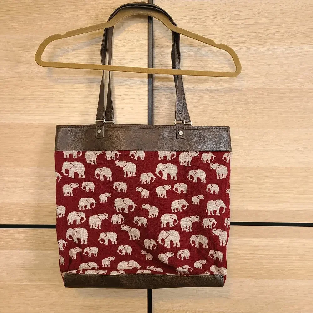 Jewell Thirty-One Reversible Tote‎ Bag Rio Weave Dark Red Elephant Safari Weave